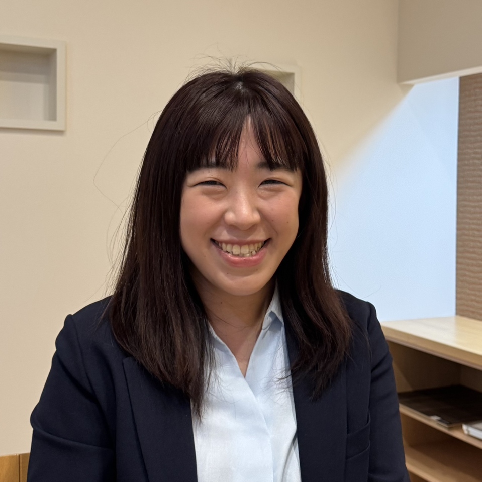 営業 草別 明日香